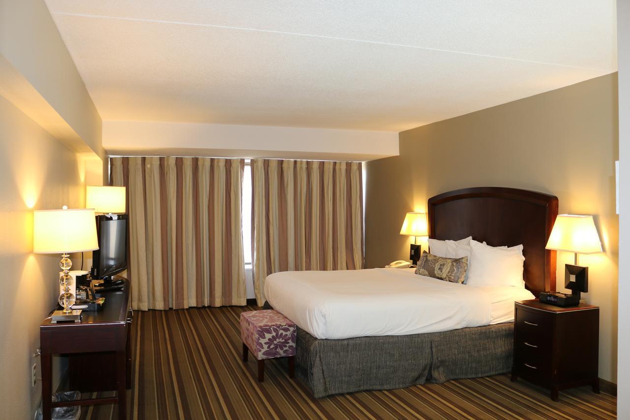 The Avalon Hotel And Conference Center Erie Esterno foto