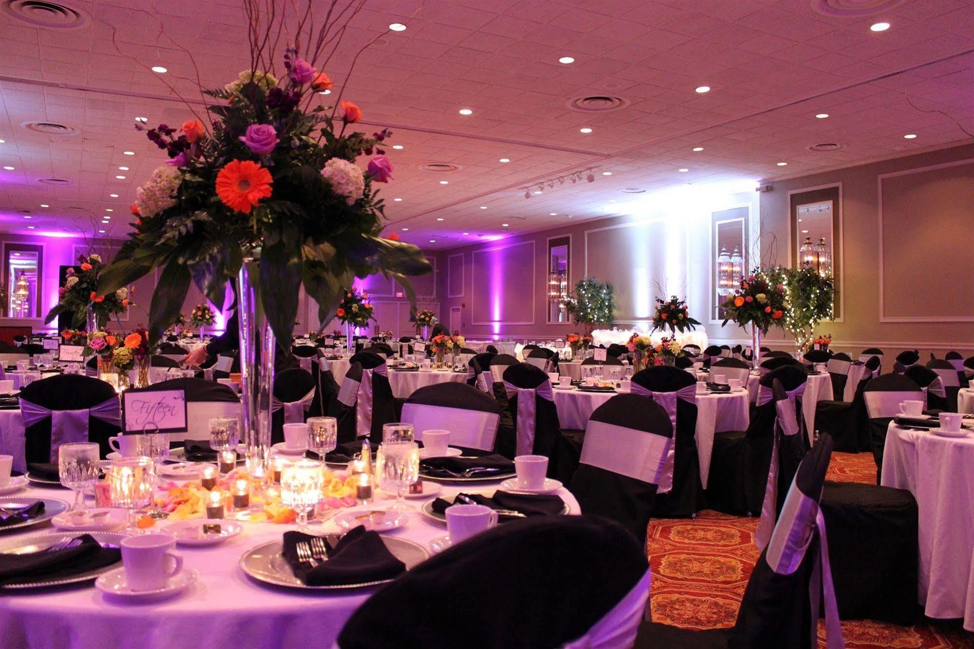 The Avalon Hotel And Conference Center Erie Esterno foto