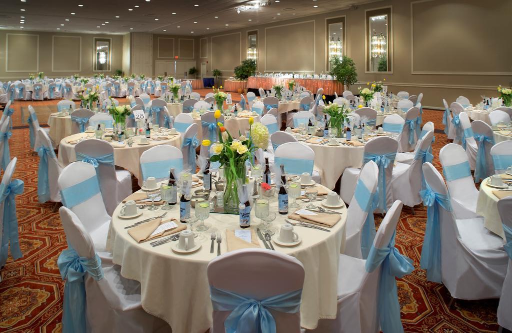 The Avalon Hotel And Conference Center Erie Esterno foto